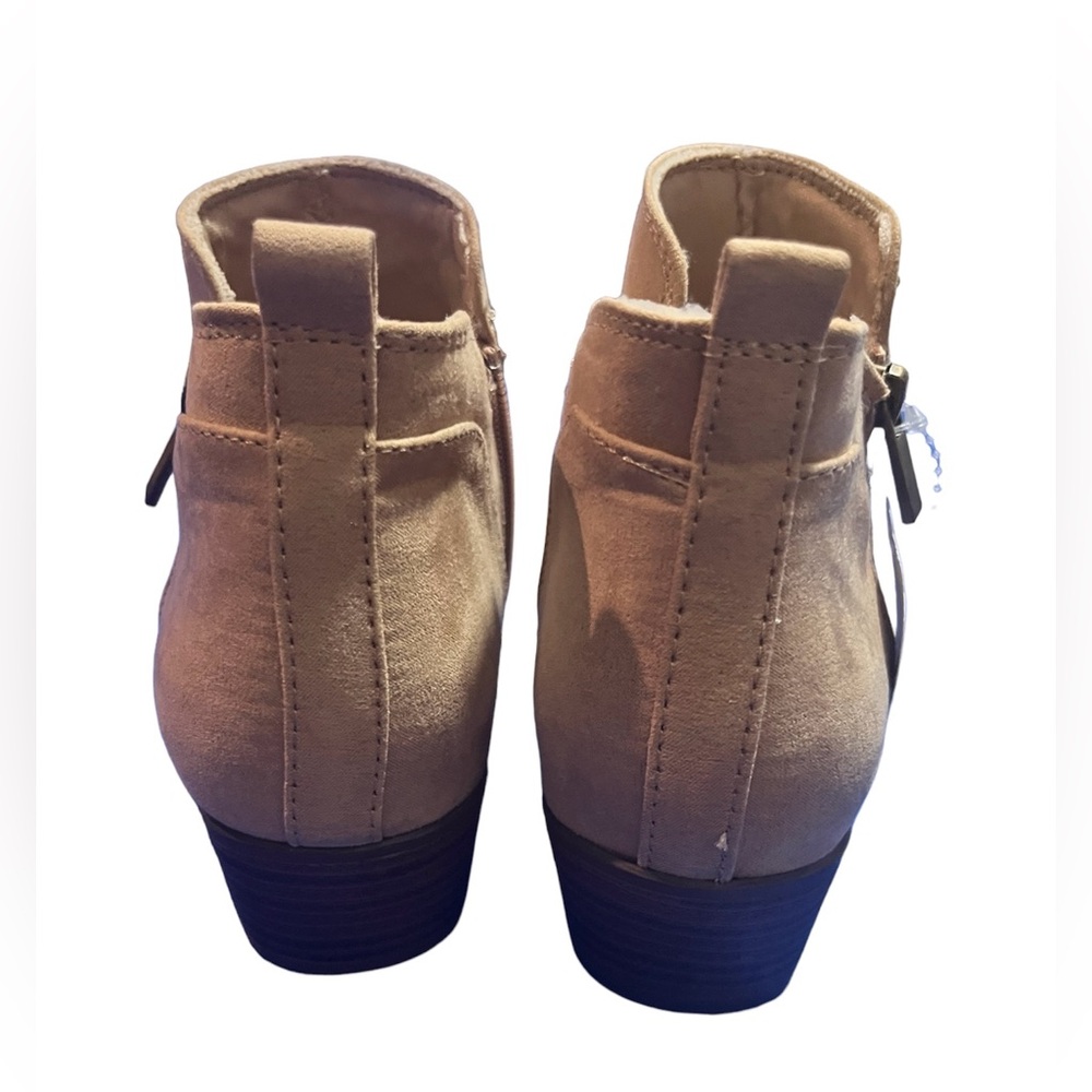 NWT booties - Picture 6 of 7